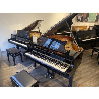 Steinway & Sons O-180 (1999)