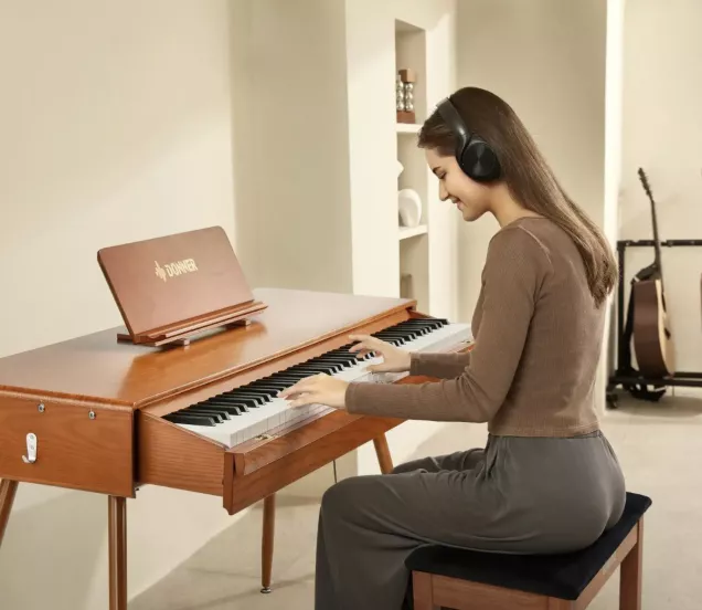 Donner design piano's